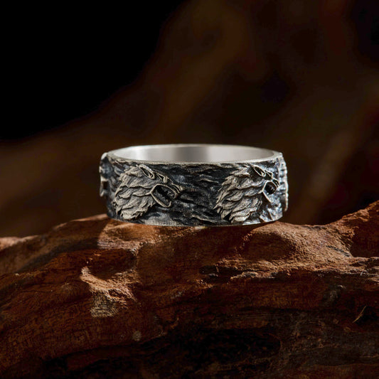 roaring-wolf-vinatge-sterling-silver-band-ring